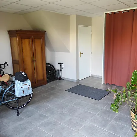 De L'abbatiale Апартаменты Сен-Рикье